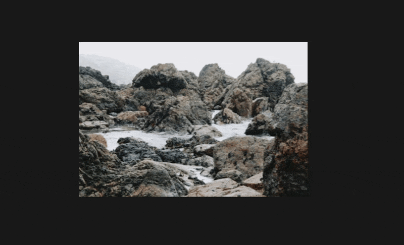 Subtle Scale Banner on Scroll